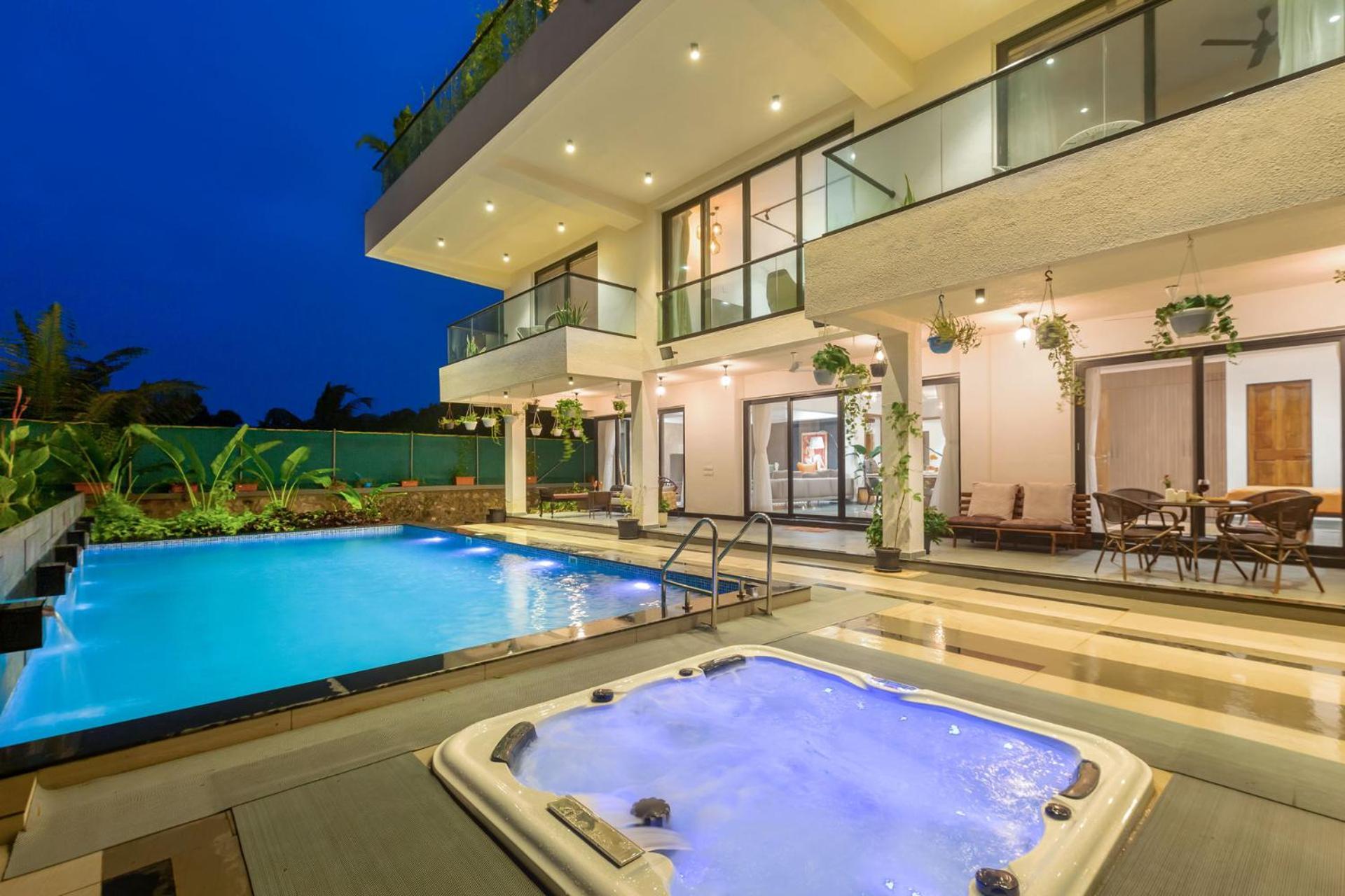 Villa Sereno: Elegant Retreat with Pool, Jacuzzi, and Entertainment Alibag Exterior photo